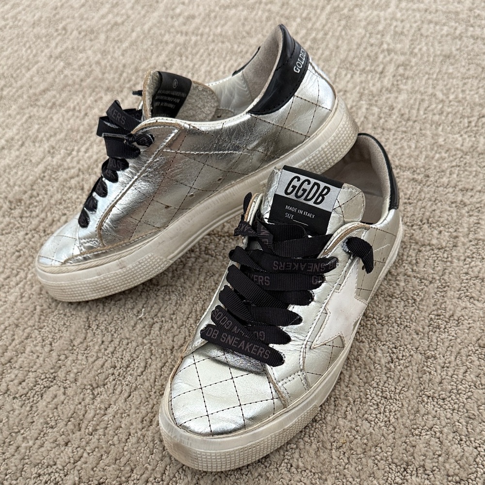 Golden Goose Super Star Low top Silver Sneakers
